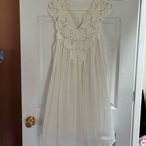 White Lace Neckline & Tulle Bottom